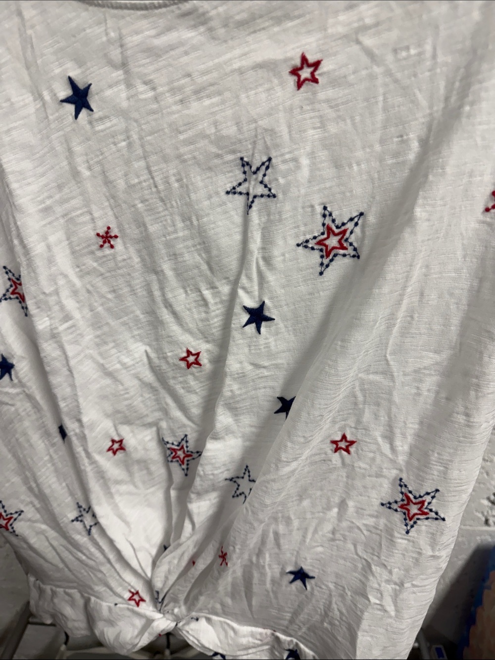 Women’s White Star-Embroidered Tie-Hem Top LUCKY BRAND Size Medium - Picture 4 of 5